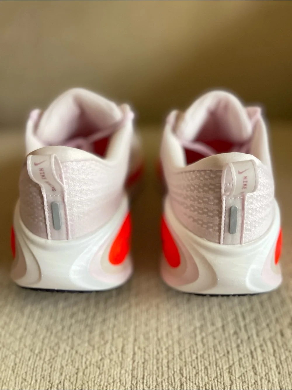 Size 10 - Nike Vomero Plus Running Shoes Pearl Pink Team Crimson Women’s